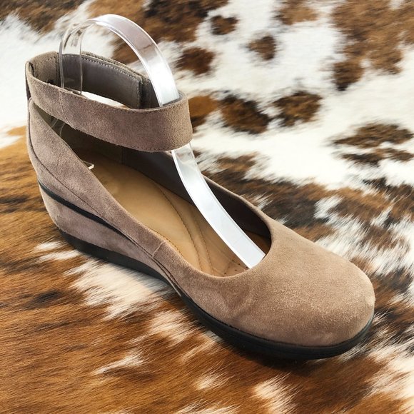 clarks wynnmere fox